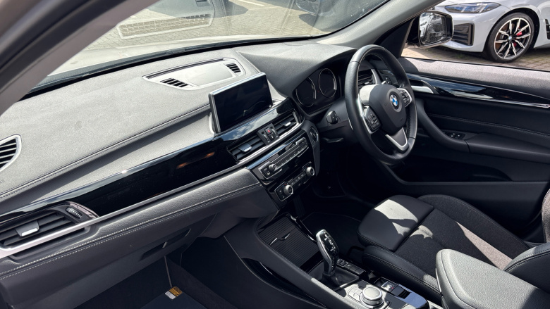 BMW X1 sDrive 20i Sport 5dr Step Auto Petrol Estate